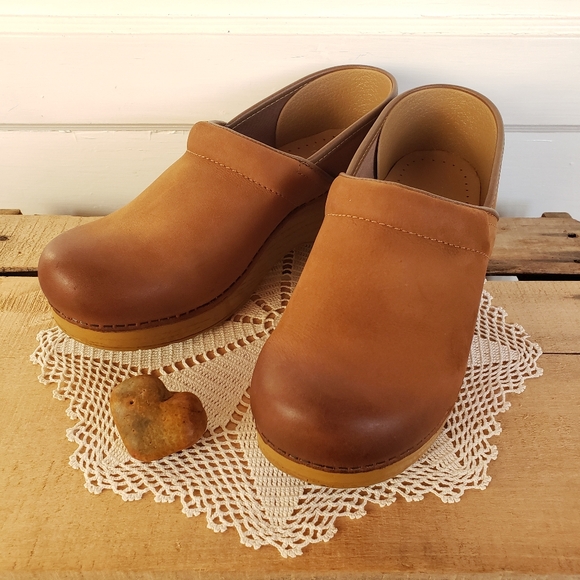 Dansko Honey Suede Clog Burnished Nubuck Pro Distressed Heritage Granny 38/7.5-8 - Picture 8 of 15